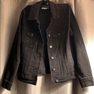 Black old navy denim jacket
